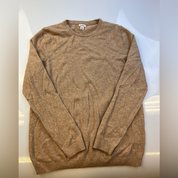 L.L. Bean 100% Cashmere Sweater R152-25